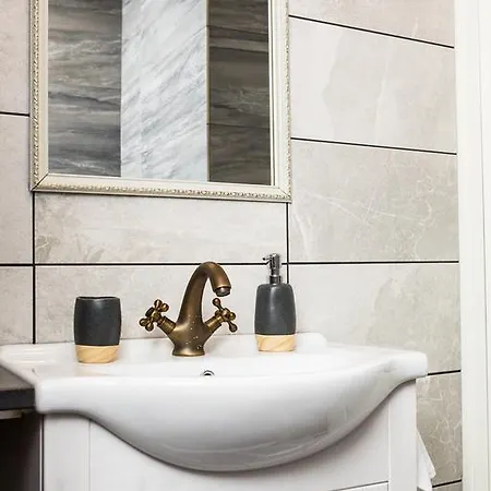 Paju With Sauna Apartamento Võru